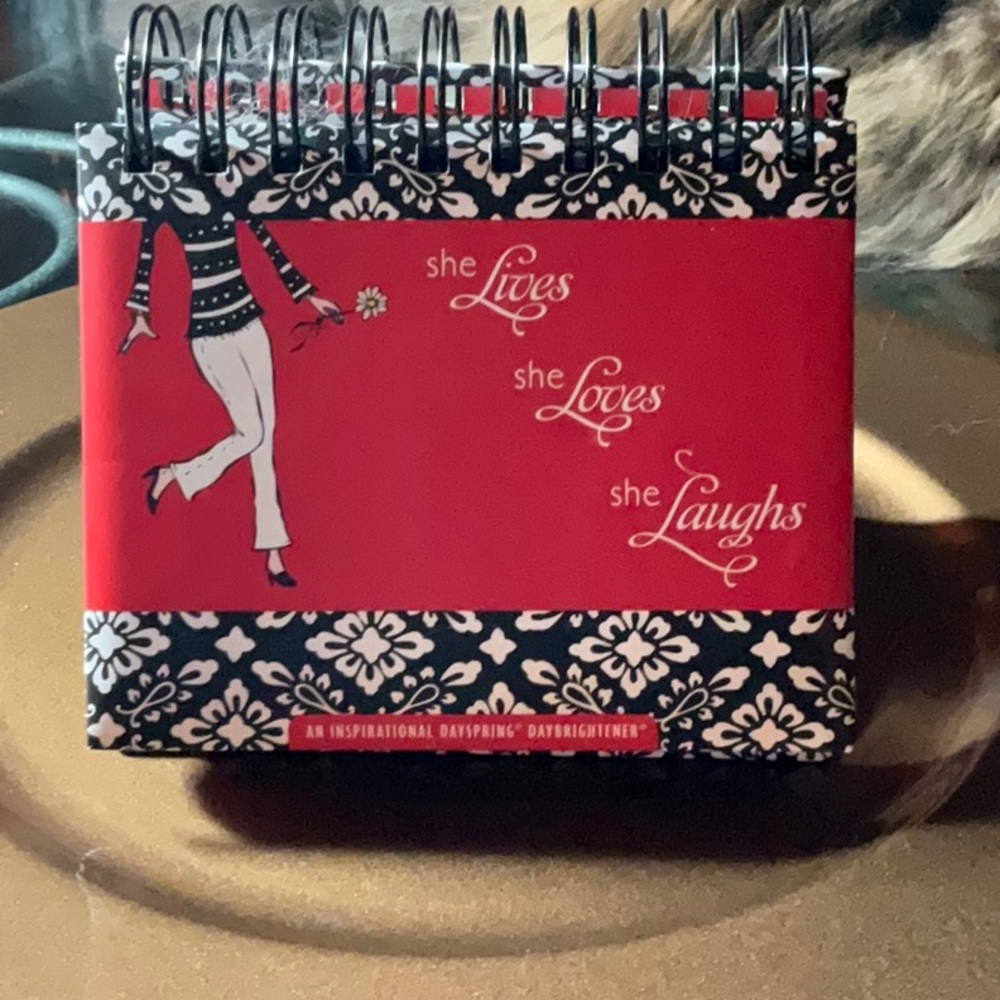 SASSY AND SOPHISTICATED CALENDAR